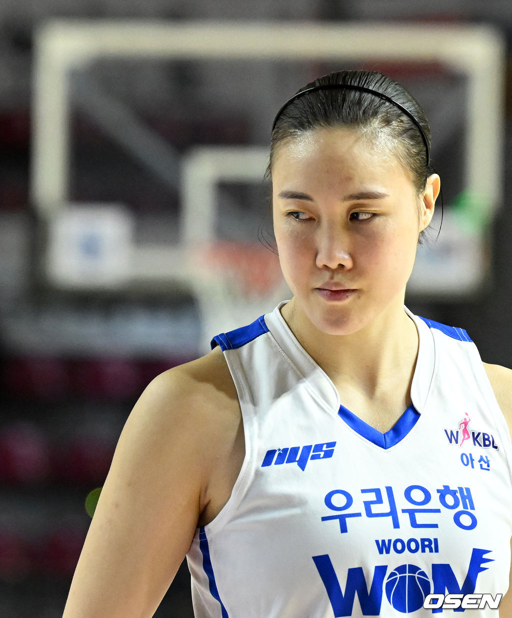 1쿼터 교체로 투입된 우리은행 김정은. 2022.01.15 /jpnews@osen.co.kr