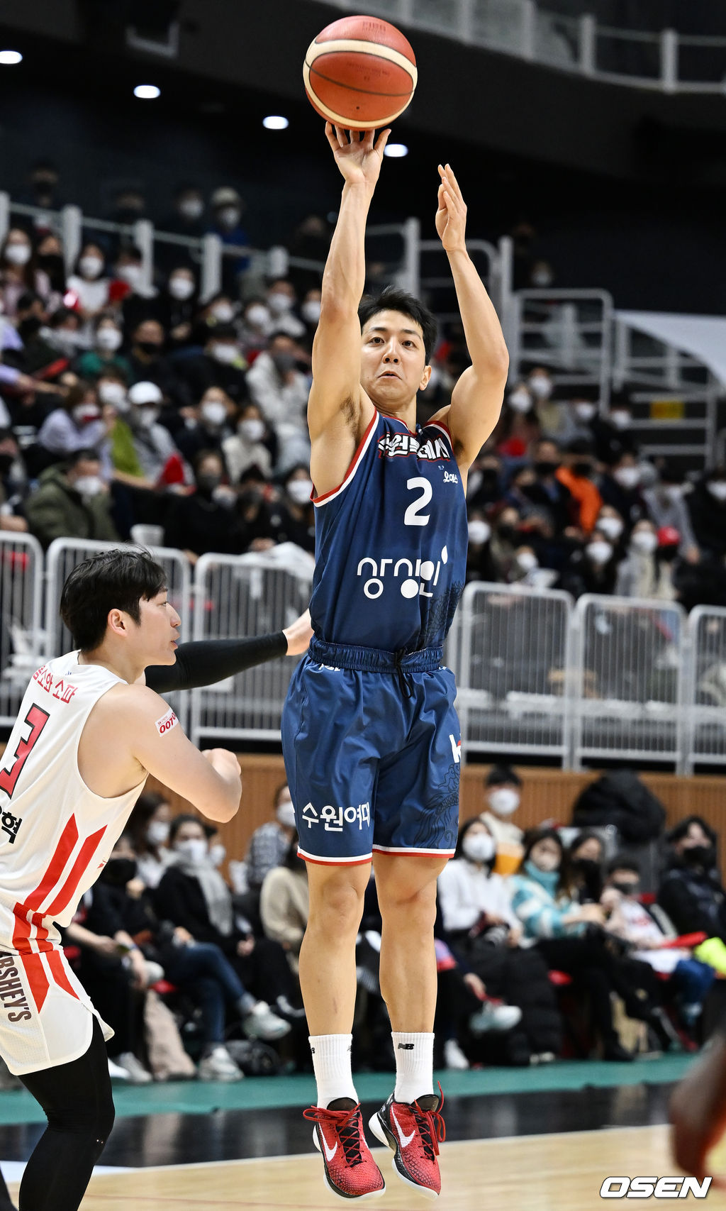 2쿼터 KT 허훈이 3점슛을 성공시키고 있다. 2022.01.19 / rumi@osen.co.kr