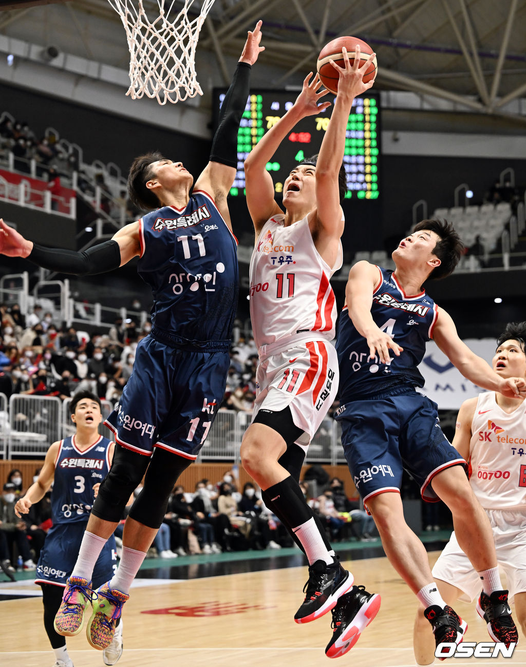4쿼터 SK 허일영이 레이업슛을 시도하고 있다. 2022.01.19 / rumi@osen.co.kr