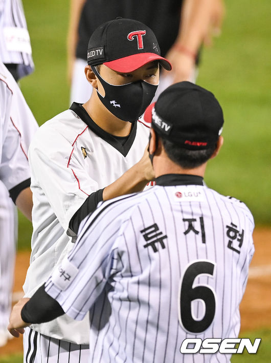 LG 류지현 감독과 김윤식. /OSEN DB