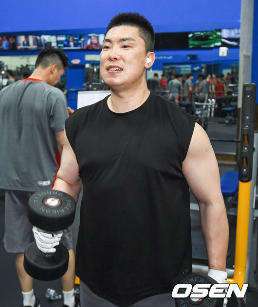 KIA 타이거즈 나지완이 스프링캠프에서 체력훈련을 하고 있다./OSEN DB