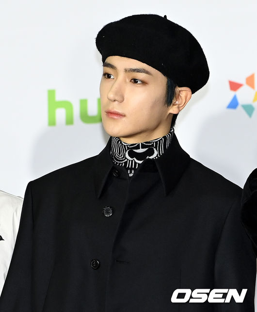 2일 오후 서울 강서구 KBS 아레나홀에서 2021 아시아 아트스트 어워즈(2021 Asia Artist Awards, 2021 AAA) 레드카펫 행사가 열렸다.<br /> <br />더보이즈 현재가 포즈를 취하고 있다. 2021.12.02 /cej@osen.co.kr