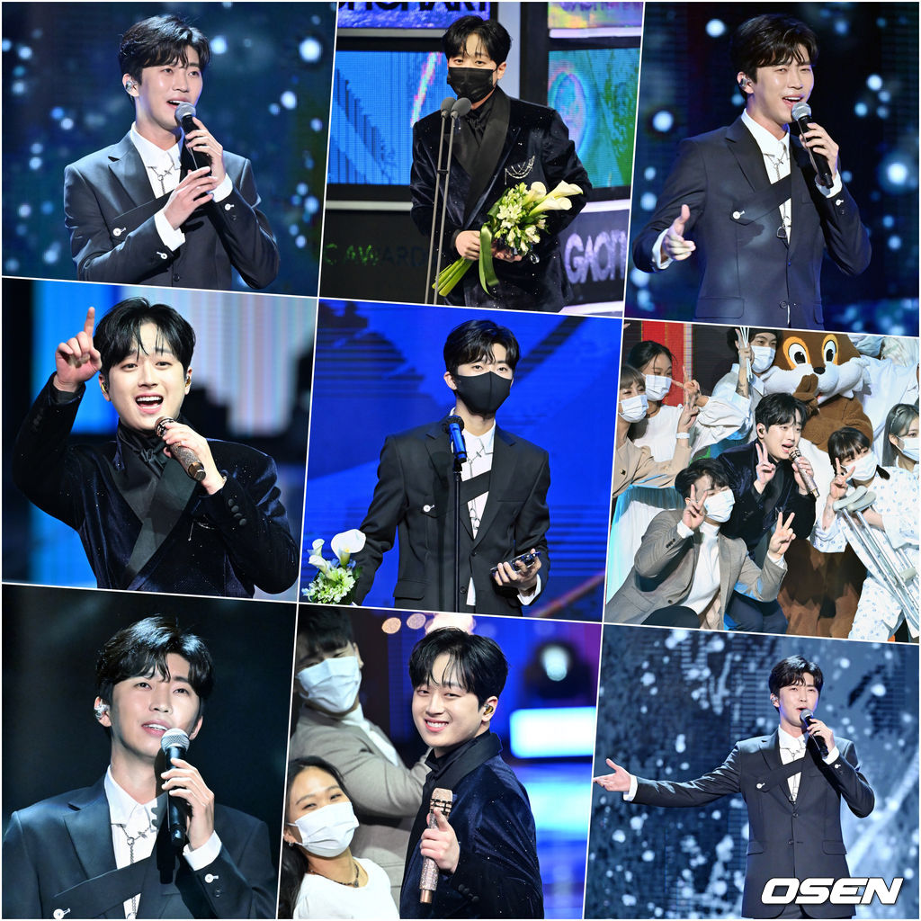 가수 임영웅과 이찬원이 가온차트 뮤직 어워즈를 빛내고 있다. 2022.01.27 /rumi@osen.co.kr