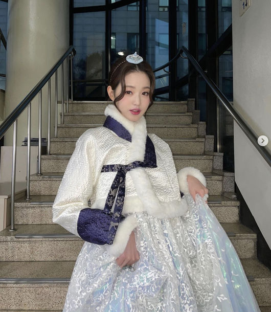 장원영 SNS