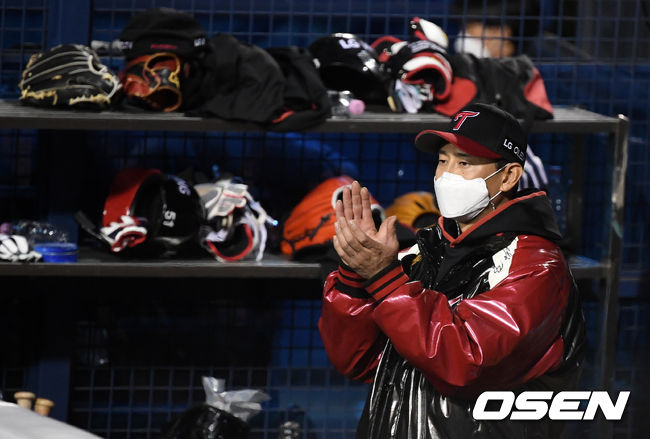 2020년 11월 5일 열린 LG-두산 준플레이오프 2차전. LG가 두산에 패해 탈락하면서 박용택의 마지막 경기가 됐다. /OSEN DB 