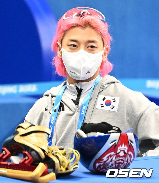 대한민국 쇼트트랙 대표팀 곽윤기가 2일 오전 중국 베이징 캐피털 실내 경기장에서 훈련을 마치고 이동하고 있다. 2022.02.02 /jpnews@osen.co.kr