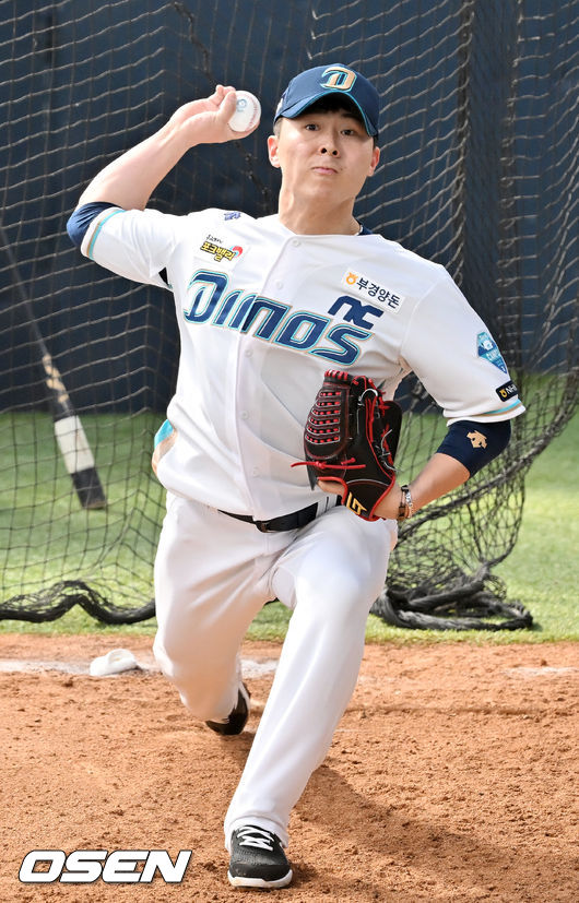 NC 박동수가 불펜피칭을 하고 있다. 2022.02.06 /rumi@osen.co.kr