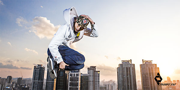 진힙즈엔터테인먼트 제공