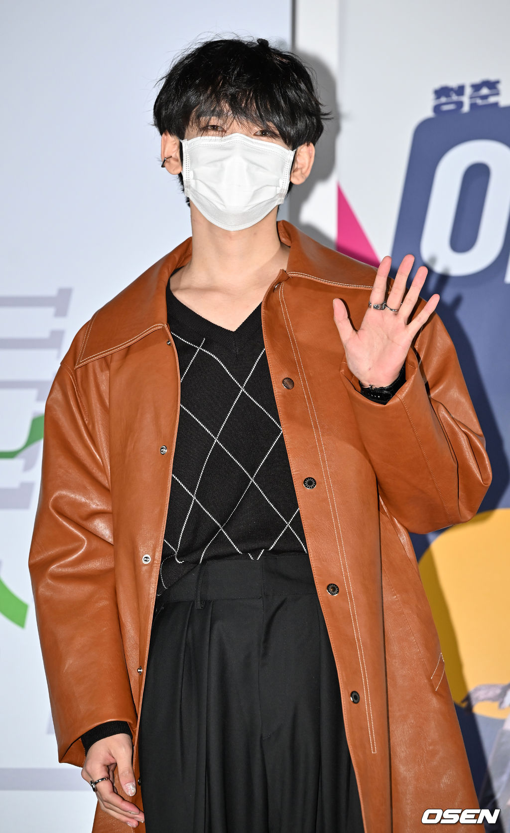 10일 오전 서울 한강로 CGV 용산아이파크몰에서 영화 '아이돌레시피' 언론배급 시사회가 열렸다. 시사회를 마치고 가수 겸 배우 켄타가 포토타임을 갖고 있다. 2022.02.10 / rumi@osen.co.kr