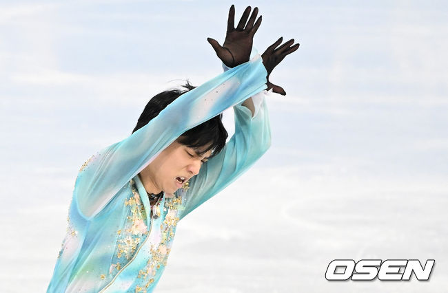 10일(한국시간) 중국 베이징 캐피털 실내 경기장에서 2022 베이징 동계올림픽 피겨 스케이팅 남자 싱글 프리 경기가 열렸다.일본 하뉴 유즈루가 프리 연기를 펼치고 있다. 2022.02.10 /jpnews@osen.co.kr