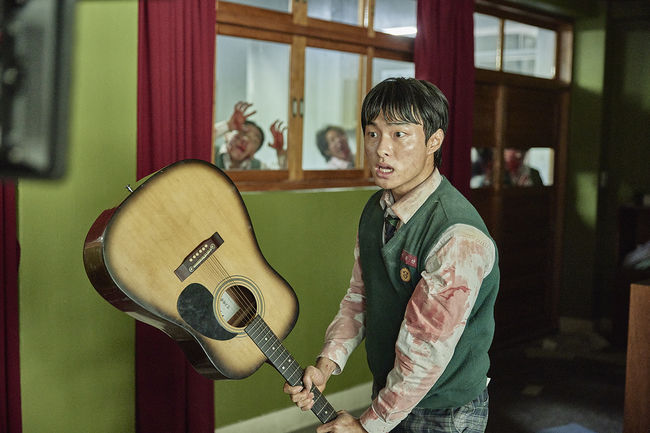 All of us are Dead Yoon Chan-young as Lee Cheong-san in All of us are Dead Cr. Yang Hae-sung/Netflix © 2021