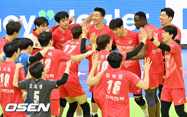 한국전력 선수단. / OSEN DB