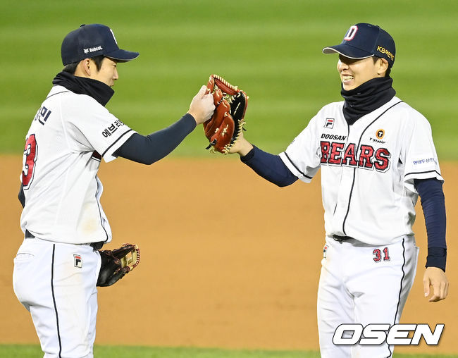 두산 허경민(좌)과 정수빈 / OSEN DB