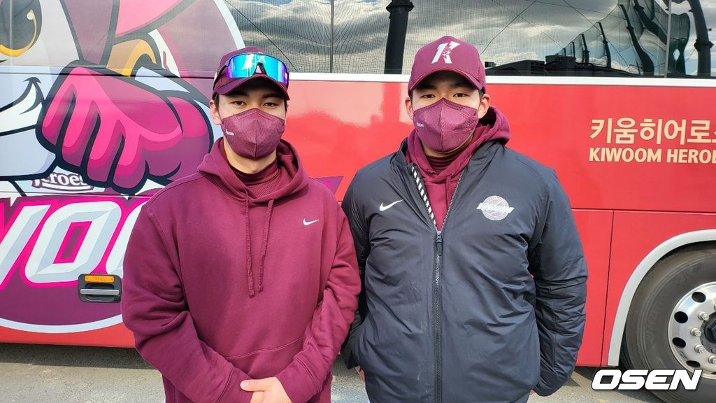 키움 히어로즈 신준우(왼쪽), 김휘집. /OSEN DB