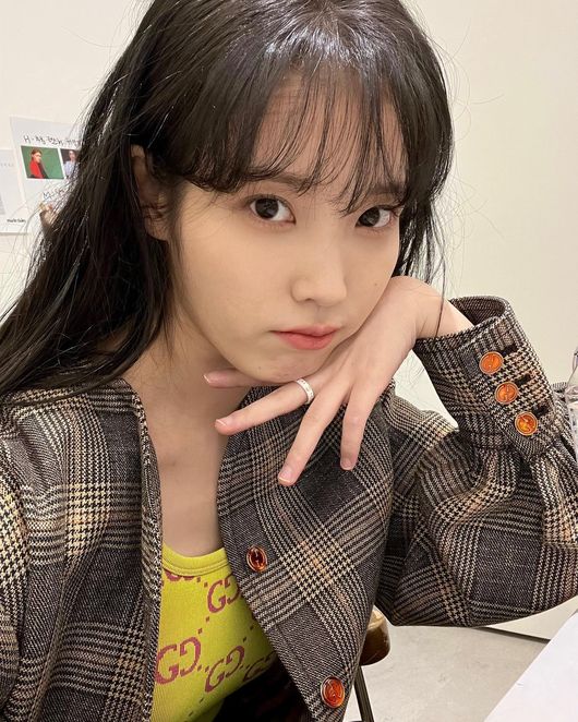 아이유 인스타그램