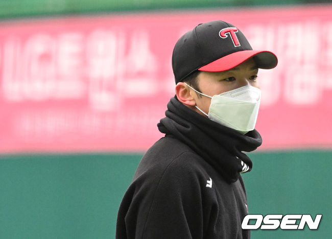 LG 박해민이 훈련을 하고 있다. 2022.02.07 /cej@osen.co.kr