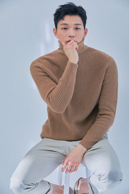 스탤리온엔터테인먼트  제공