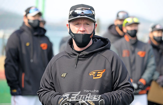 대럴 케네디 코치 /한화 이글스 제공