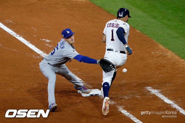 [사진] 코디 벨린저, 카를로스 코레아 ⓒGettyimages(무단전재 및 재배포 금지)