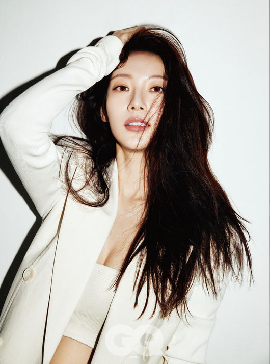 GQ 제공