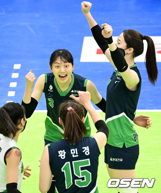 1세트 현대건설 김다인이 득점에 환호하고 있다. 2022.03.01 /cej@osen.co.kr