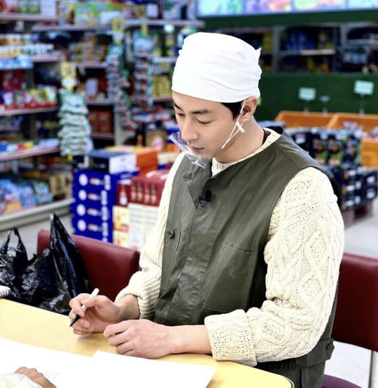 조인성 SNS
