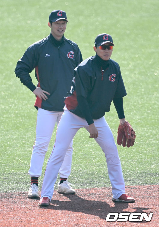 롯데 박승욱(앞)-이학주(뒤) /OSEN DB