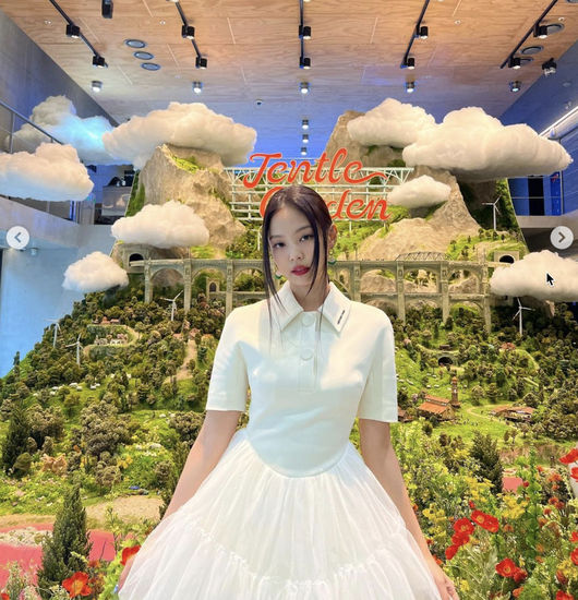 제니 SNS
