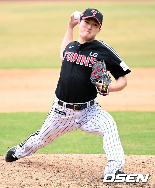 LG 트윈스 마무리 투수 고우석. / OSEN DB