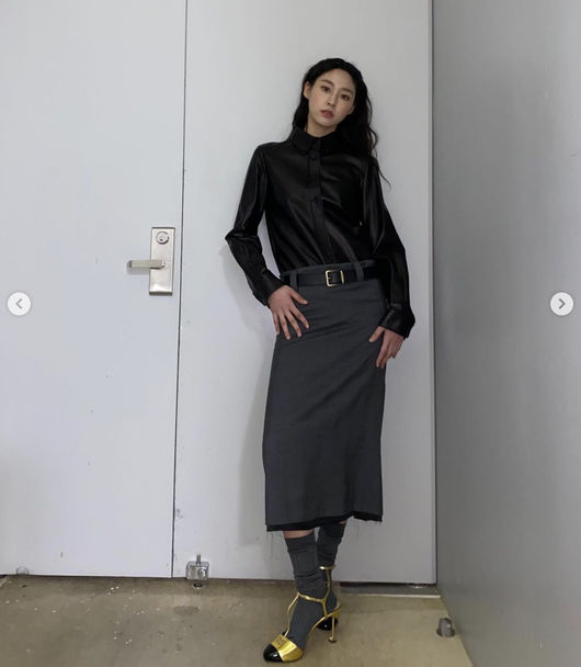 김설현 SNS