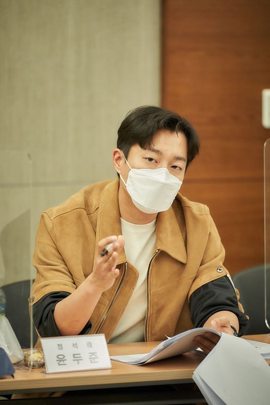 KT스튜디오지니 제공