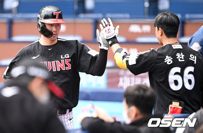 LG 홍창기-송찬의 2022.03.20 /OSEN DB