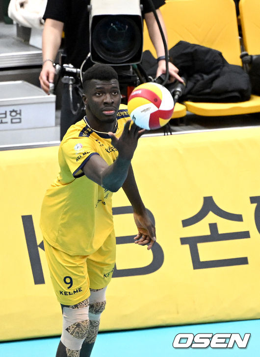 KB손해보험 케이타. / OSEN DB