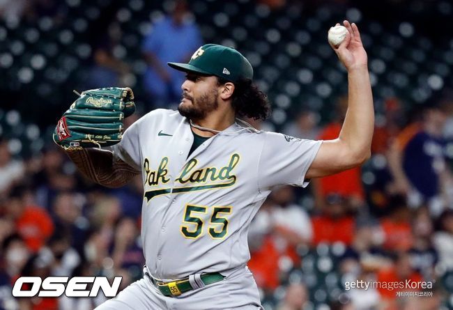[사진] 오클랜드에서 활약하던 좌완 션 마네아가 샌디에이고 유니폼을 입는다. ⓒGettyimages(무단전재 및 재배포 금지)