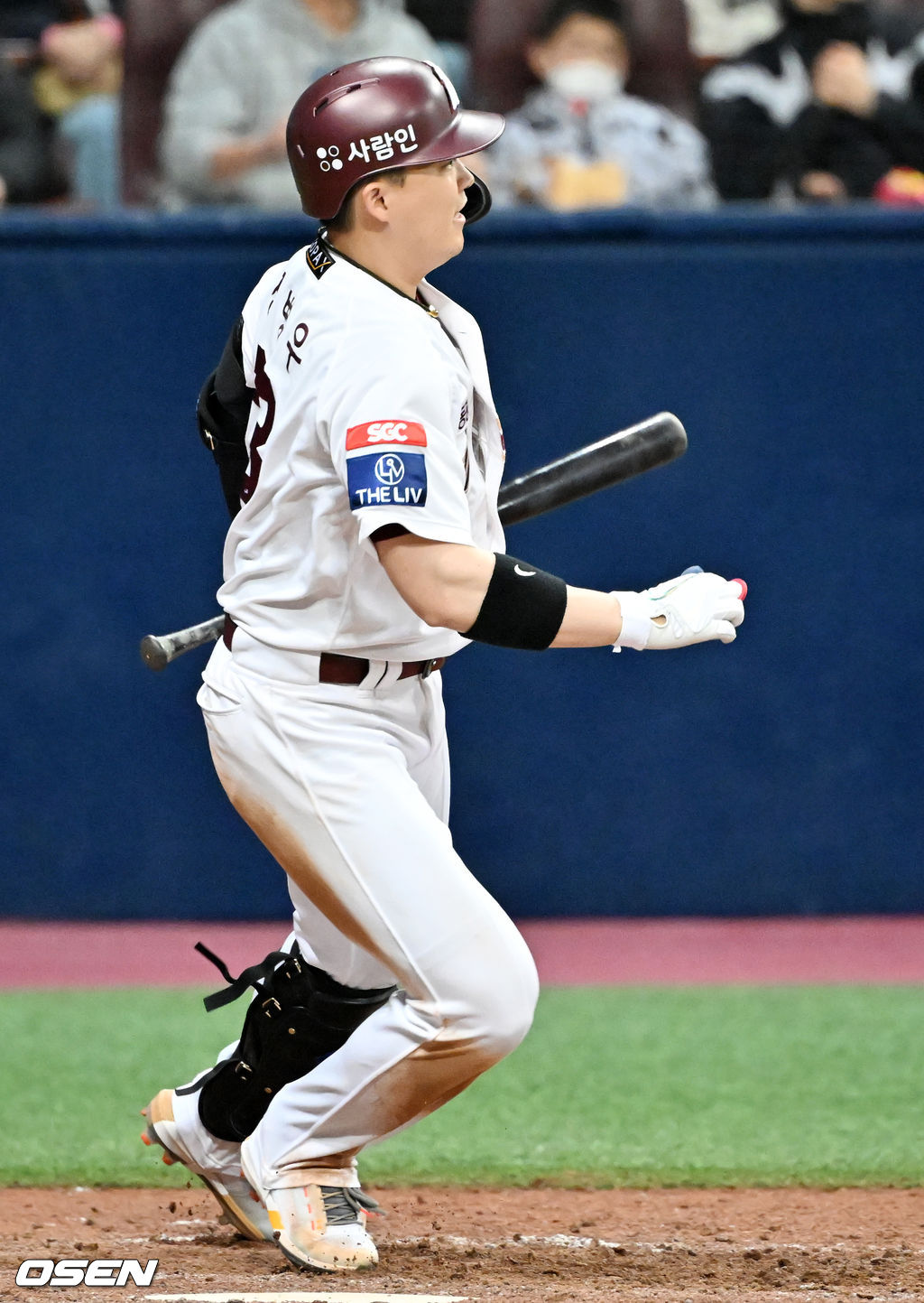 연장 10회말 1사 주자 2루 키움 전병우가 좌익수 왼쪽 끝내기 안타를 날리고 있다. 2022.04.03 /rumi@osen.co.kr