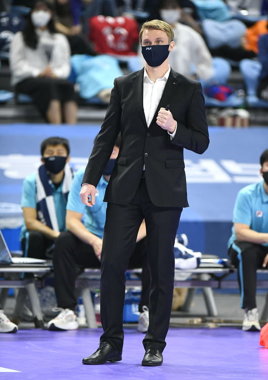 대한항공 토미 틸리카이넨 감독 / KOVO 제공