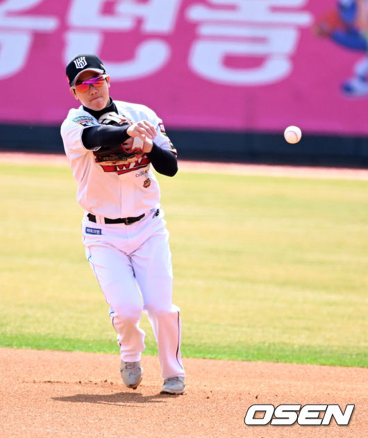 KT 위즈 내야수 오윤석. / OSEN DB