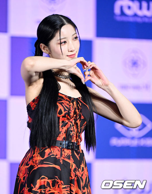 유키가 포토타임을 하고 있다. 2022.04.06 /jpnews@osen.co.kr