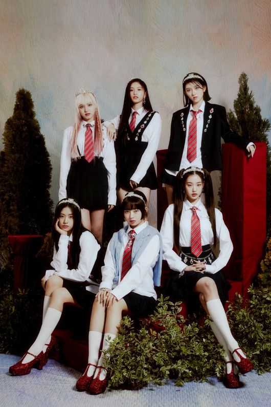 아이브, 오늘(7일) &apos;엠카&apos;서 &apos;러브 다이브&apos; 무대 최초 공개..2연타 히트 정조준