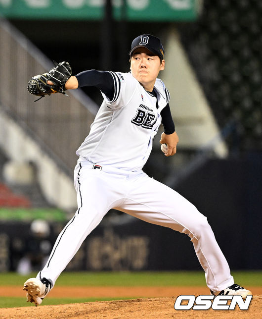 4회초 두산 최승용이 역투하고 있다. 2022.04.07 /jpnews@osen.co.kr