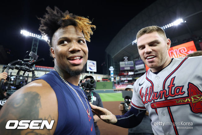 [사진] 로날드 아쿠냐 주니어, 프레디 프리먼 ⓒGettyimages(무단전재 및 재배포 금지)