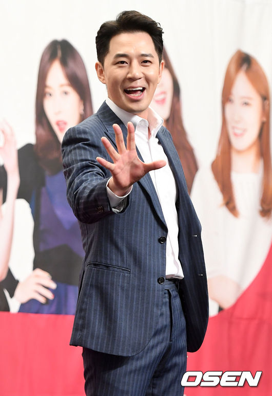 방송인 붐이 9일 오전 서울 상암동 스탠포드호텔에서 열린 '스카이TV 브랜드 프로그램' 제작발표회에 참석해 포즈를 취하고 있다. /dreamer@osen.co.kr