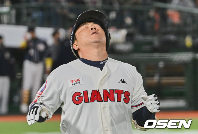 롯데 자이언츠 정훈 1976 2022.04.08 / foto0307@osen.co.kr