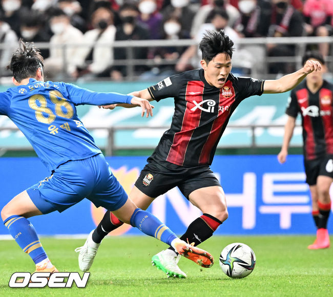 전반 서울 나상호가 돌파를 하고 있다. 2022.04.10 /rumi@osen.co.kr