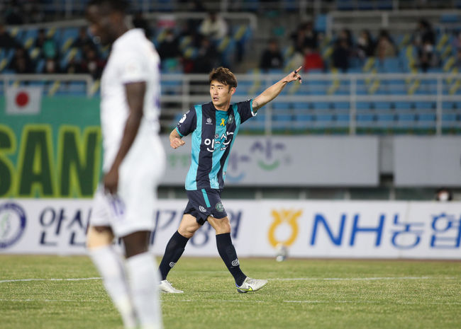 [사진] 안양전 김민호. 안산그리너스FC 제공
