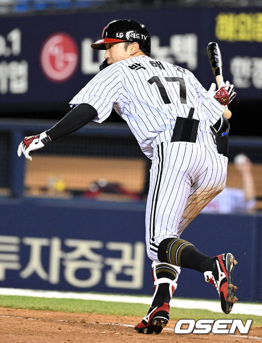 6회말 2사 2루에서 LG 박해민이 좌전안타를 날리고 있다. 2022.04.14 /jpnews@osen.co.kr