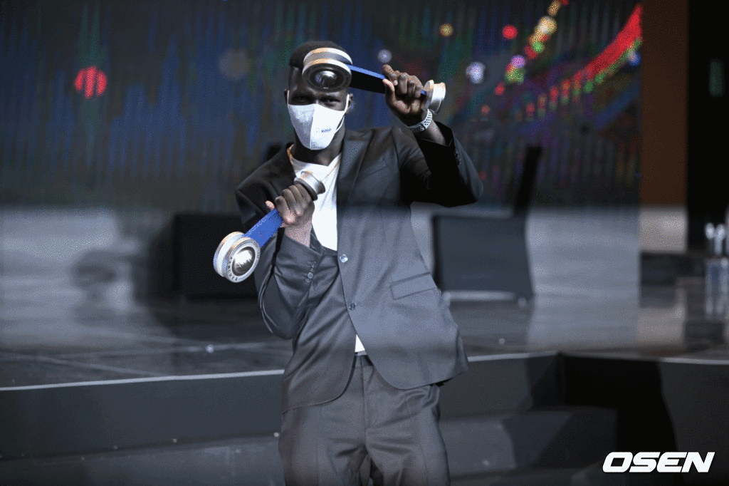 트로피 댄스 보이는 케이타의 움짤