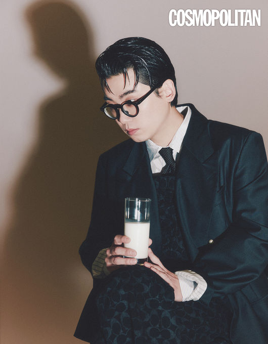 코스모폴리탄 제공