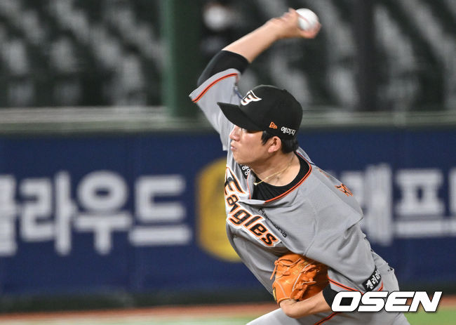 한화 이글스 장시환이 역투하고 있다. 2022.04.19 / foto0307@osen.co.kr