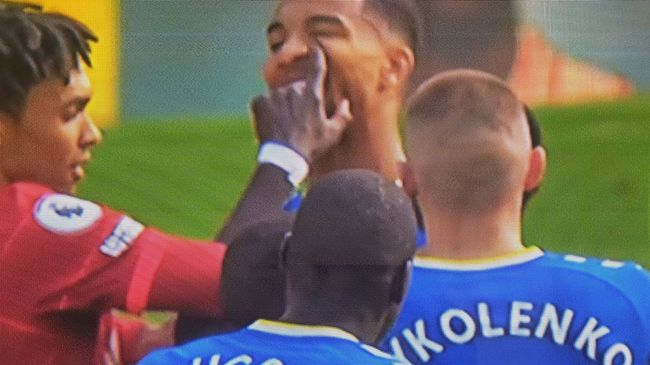 [사진] 미러 홈페이지